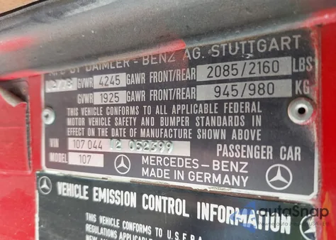 1979 Mercedes 450 Sl C z USA, uszkodzony, nr VIN 10704412052399